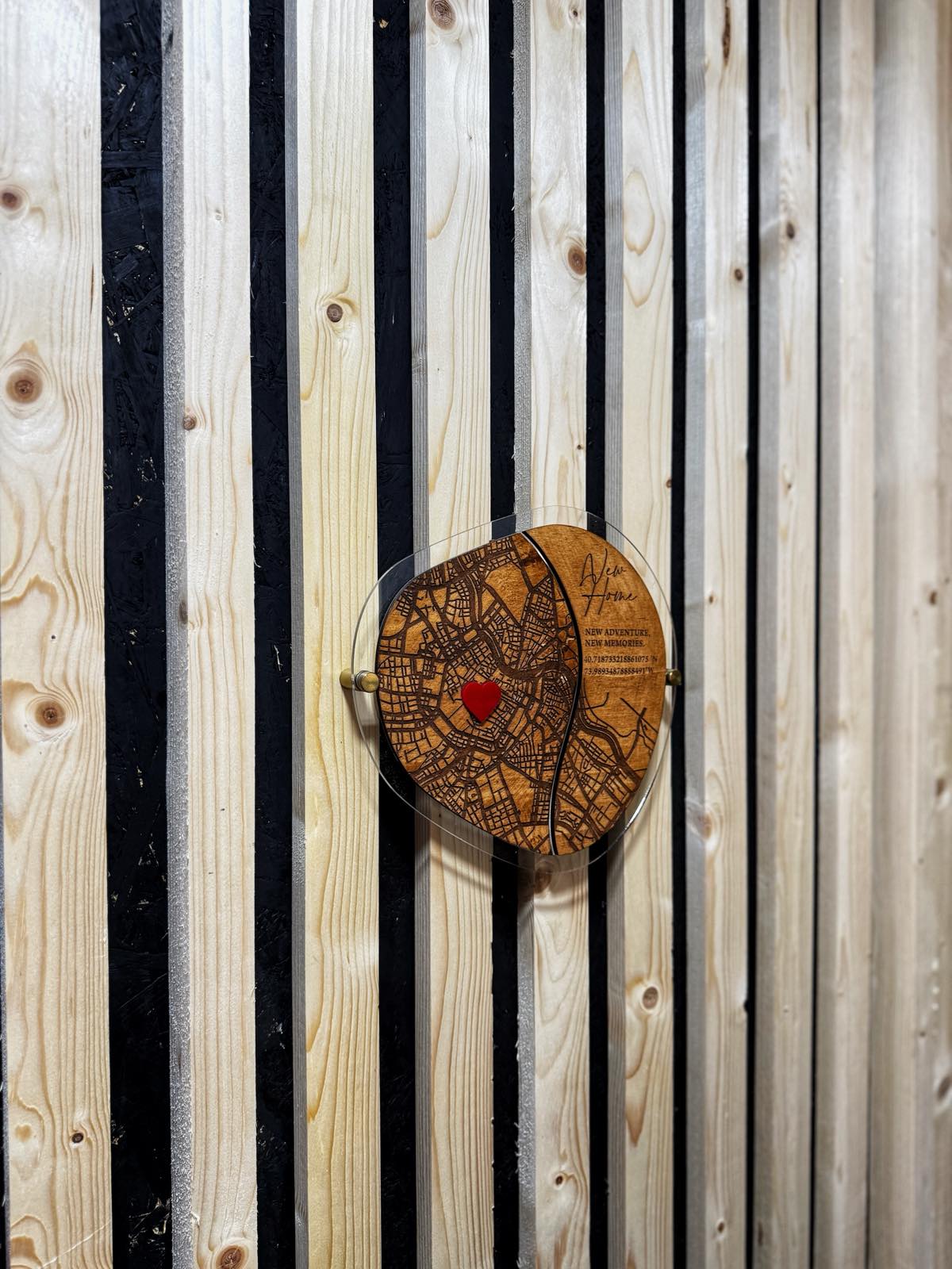 New Home Wall Map Frame with Spacers